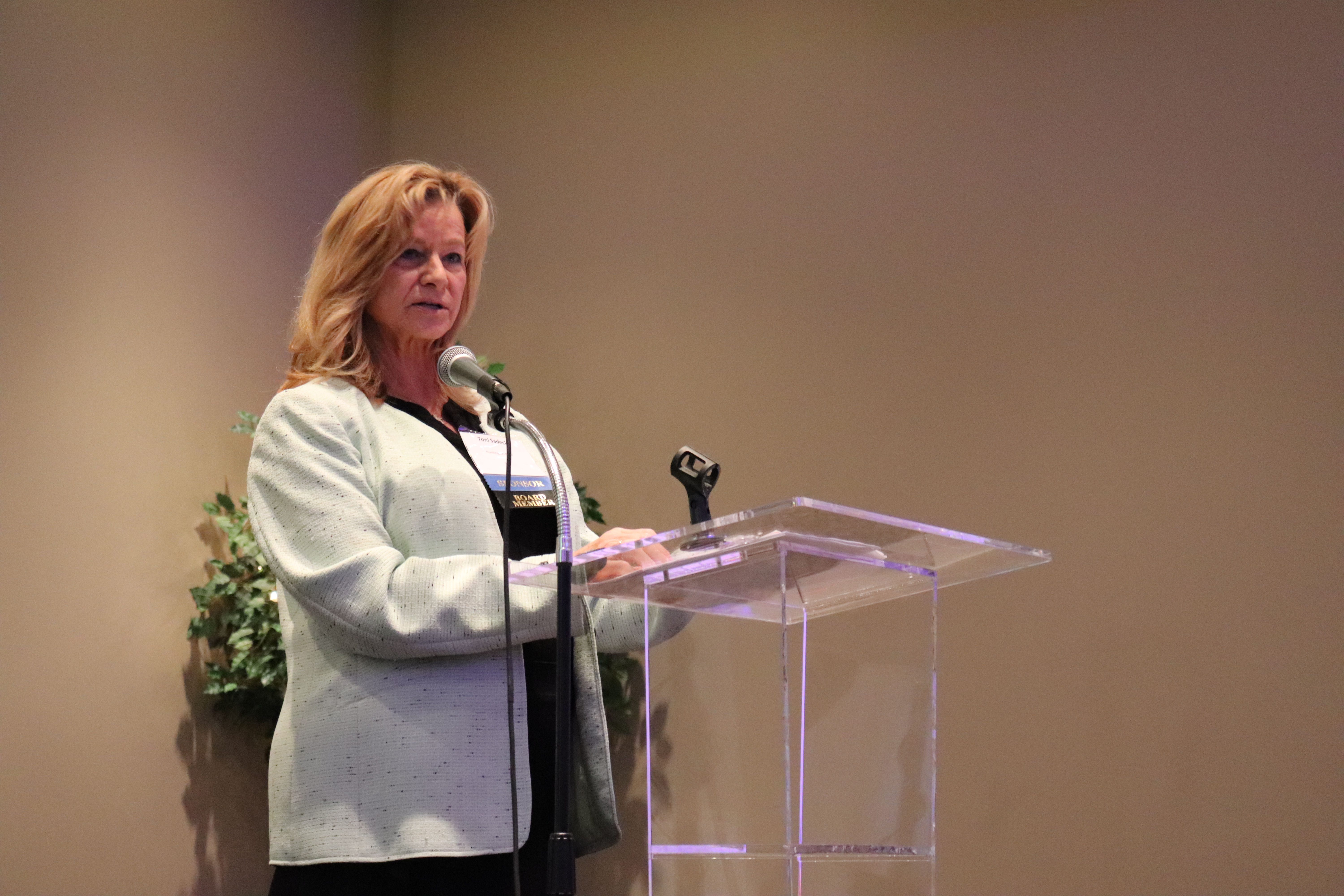 Board President Toni Sadecky